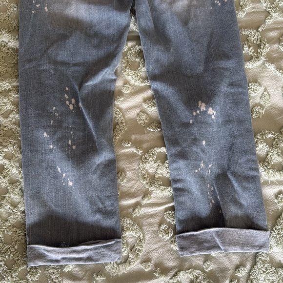 Wallflower Capris - Picture 6 of 7